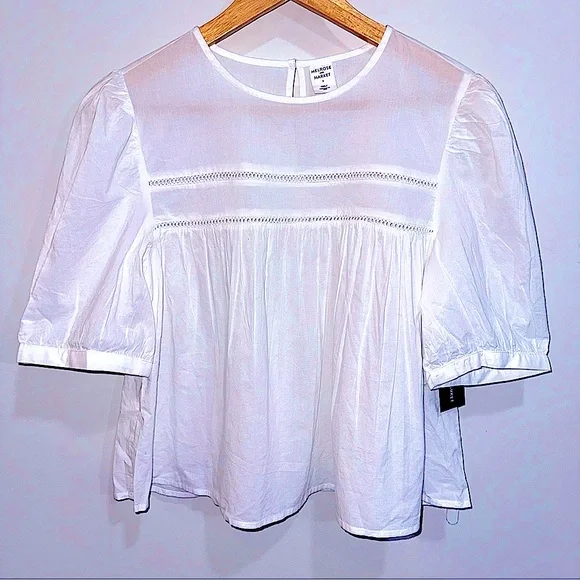 NWT MELROSE & MARKET YOKE DETAIL PUFF SLEEVE TOP IN WHITE- size S - Picture 2 of 9